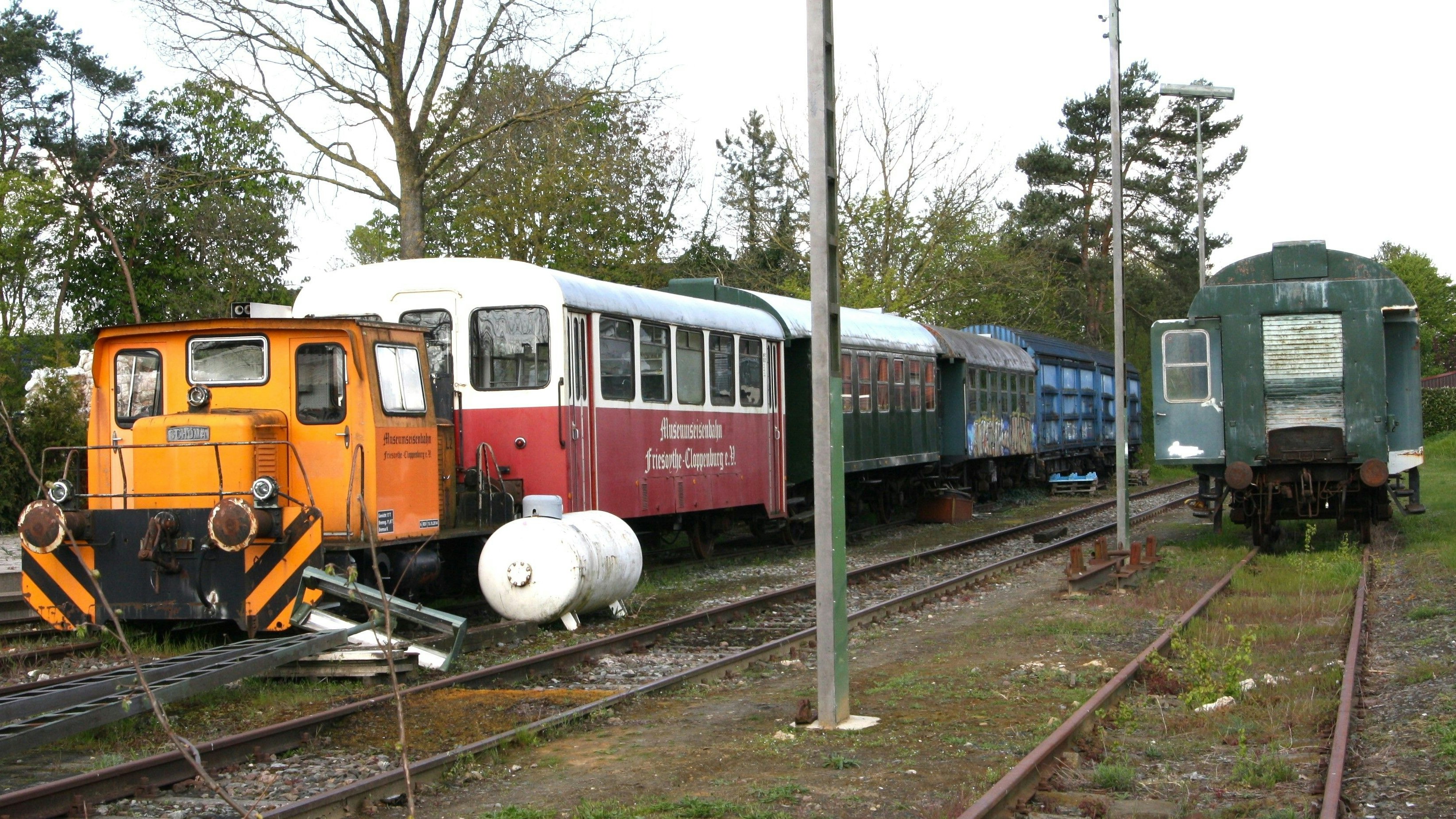 Auf dem Abstellgleis: Die Fahrzeuge der Museumseisenbahn Friesoythe-Cloppenburg dürfen derzeit nicht fahren. Foto: C. Passmann
