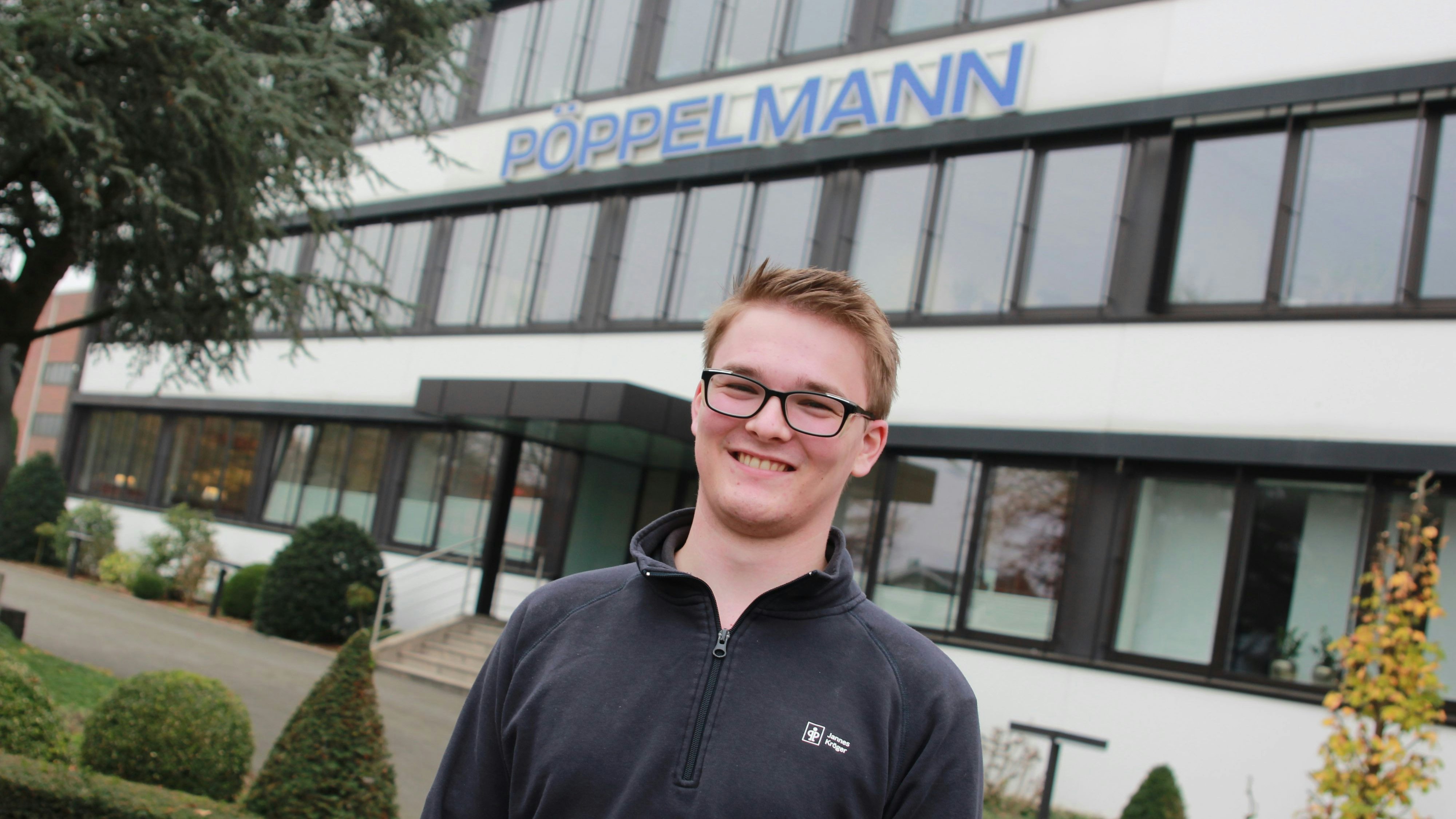 Einer der besten Verfahrensmechaniker in ganz Deutschland: Jannes Kröger absolvierte seine Ausbildung im Unternehmen Pöppelmann. Foto: Honkomp