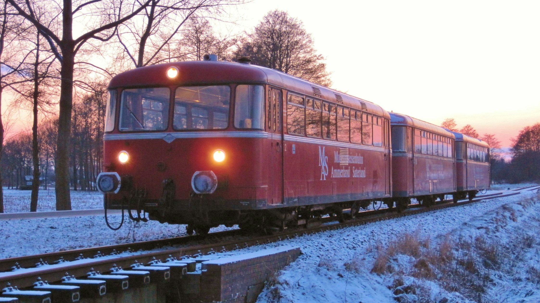 Bis zu Tempo 90 schnell: Die Museumsbahn Ammerland Barßel Saterland. Foto: Museumsbahn