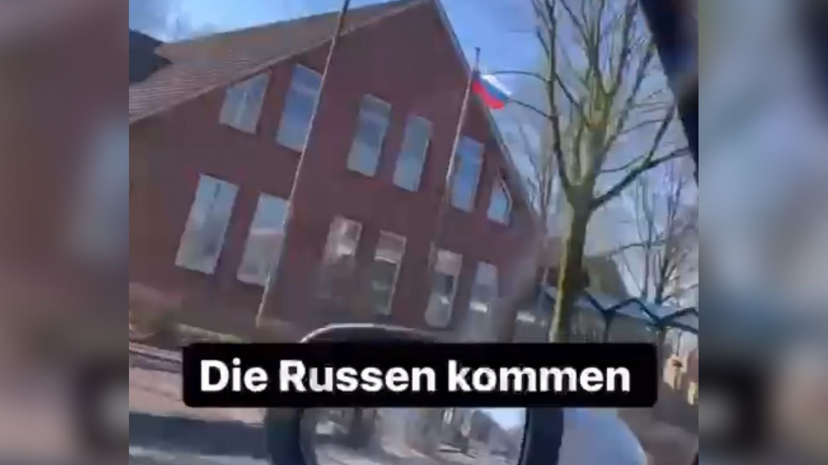 Sonntagmorgen in Molbergen: Ein Video, das aus einem fahrenden Auto heraus aufgenommen wurde, verbreitete sich schnell. 