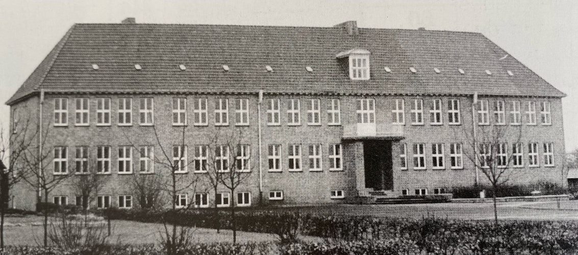 Standort Scheefenkamp: Die Berufsschule fand 1951 eine Heimat und wurde 1955 und 1987 erweitert. Foto: Archiv Cloppenburg