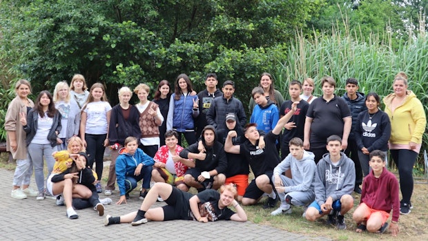 Camp fördert Sprache von 43 Jugendlichen