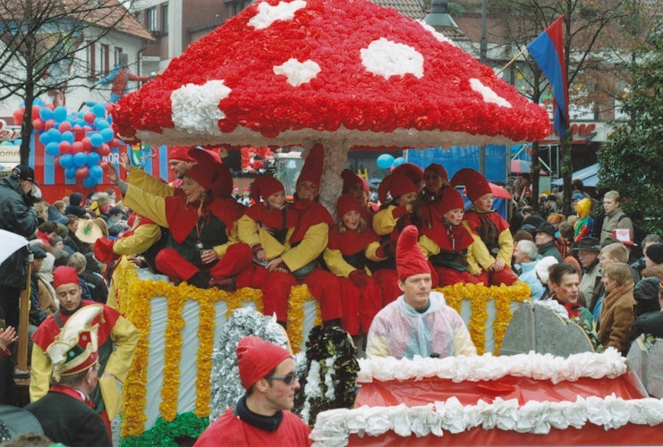 Der Dammer Carneval ist auch alljährlich ein Familienfest, bei dem alle unter einem Hut mitmachen. Foto: Stadtmuseum Damme