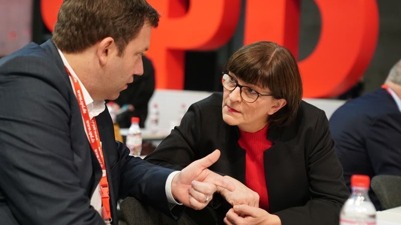 Klingbeil und Esken wollen SPD als Parteichefs führen. Foto: Kay Nietfeld / dpa