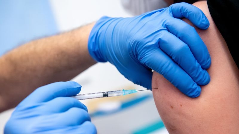 Die einrichtungsbezogene Impfpflicht ist weiterhin umstritten. Foto: dpa/Hoppe