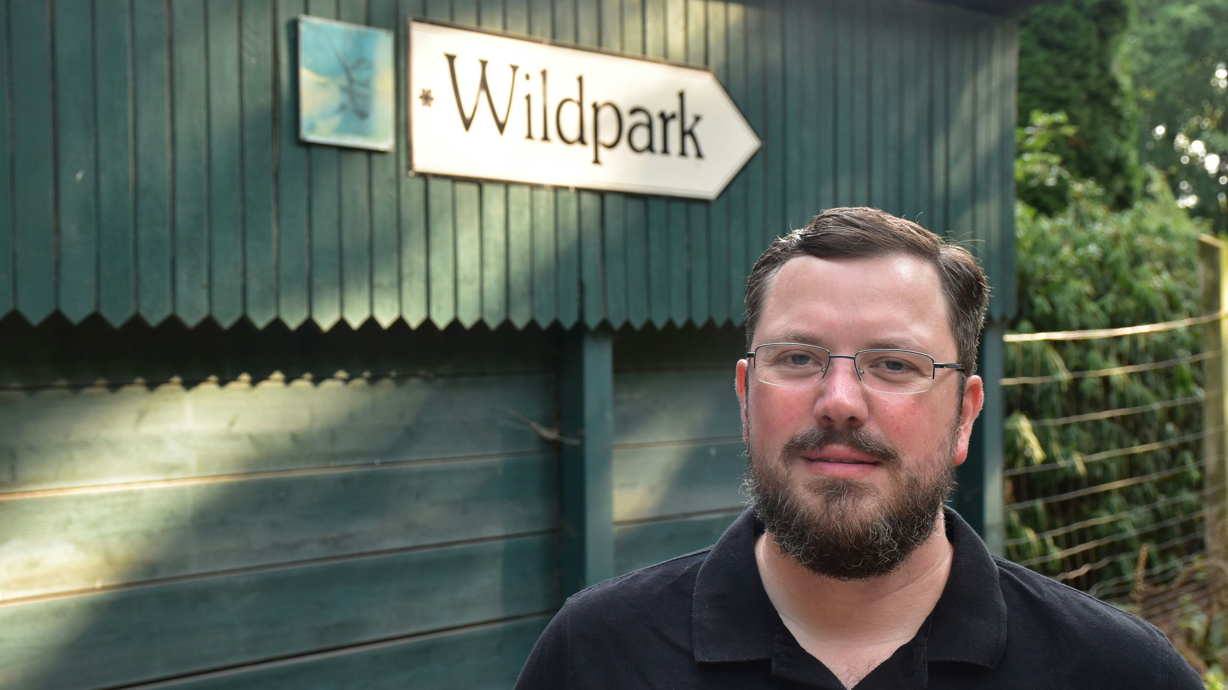 Er liebt den Dinklager Wildpark – aber am liebsten mit Tieren: Andreas Niedermeier hat eine Online-Petition gestartet. Foto: Böckmann