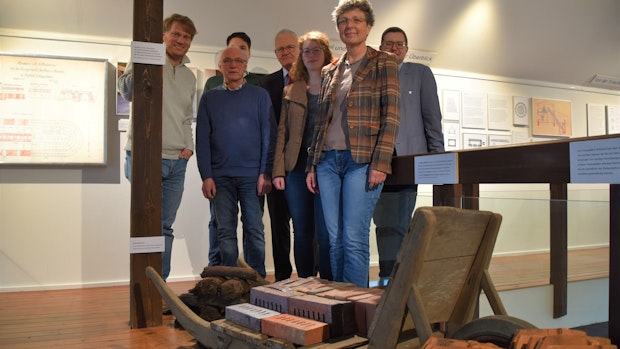 Vom Torf bis zum Ziegel: Moor- und Fehnmuseum stellt Saterlands Industriegeschichte aus