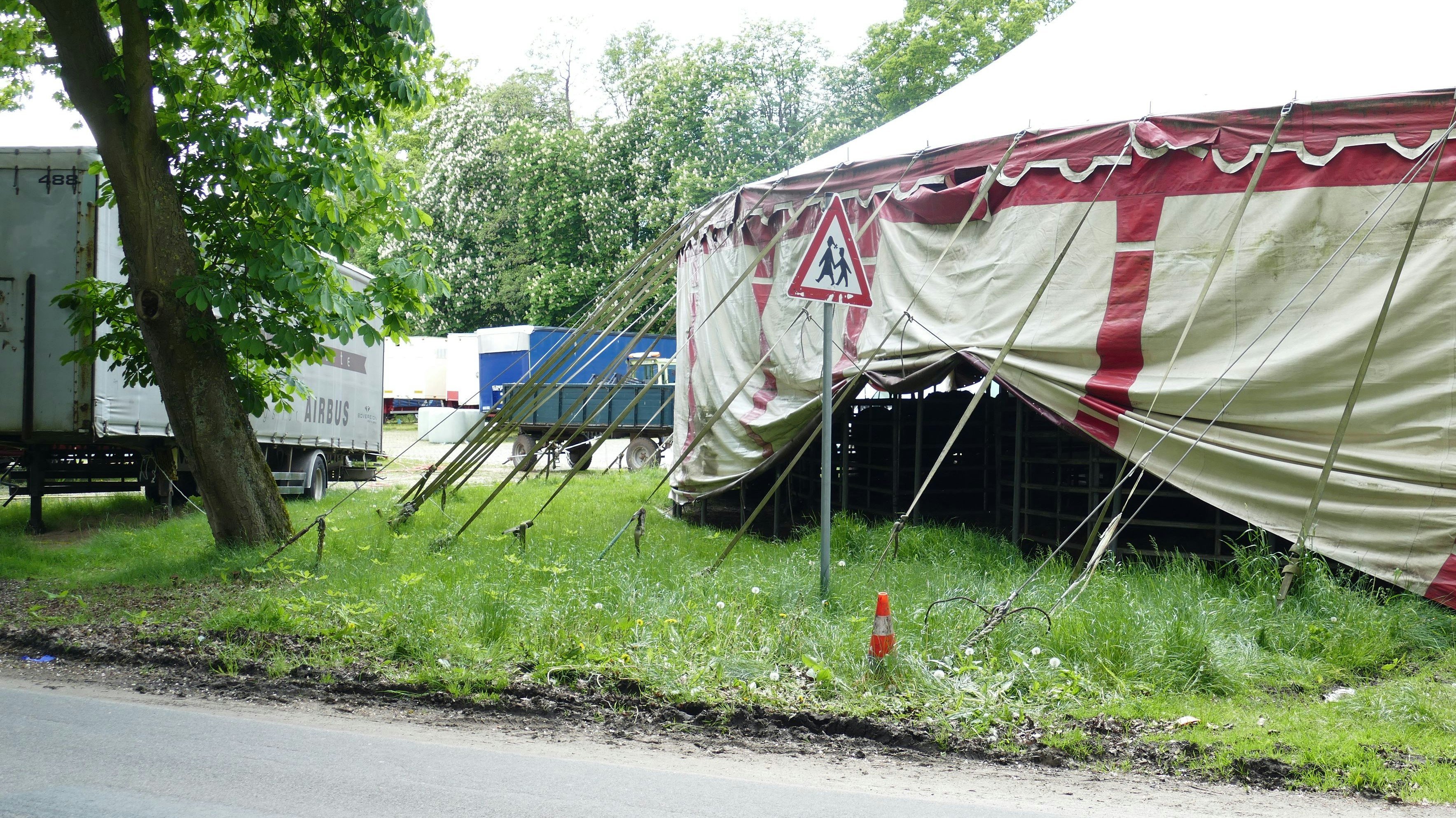 Bisheriger Standort: Aktuell ist der Zirkus noch auf dem Schützenplatz zu finden. Foto: Stix